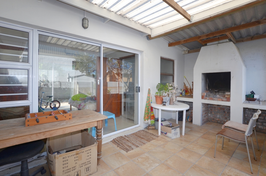 3 Bedroom Property for Sale in Yzerfontein Western Cape